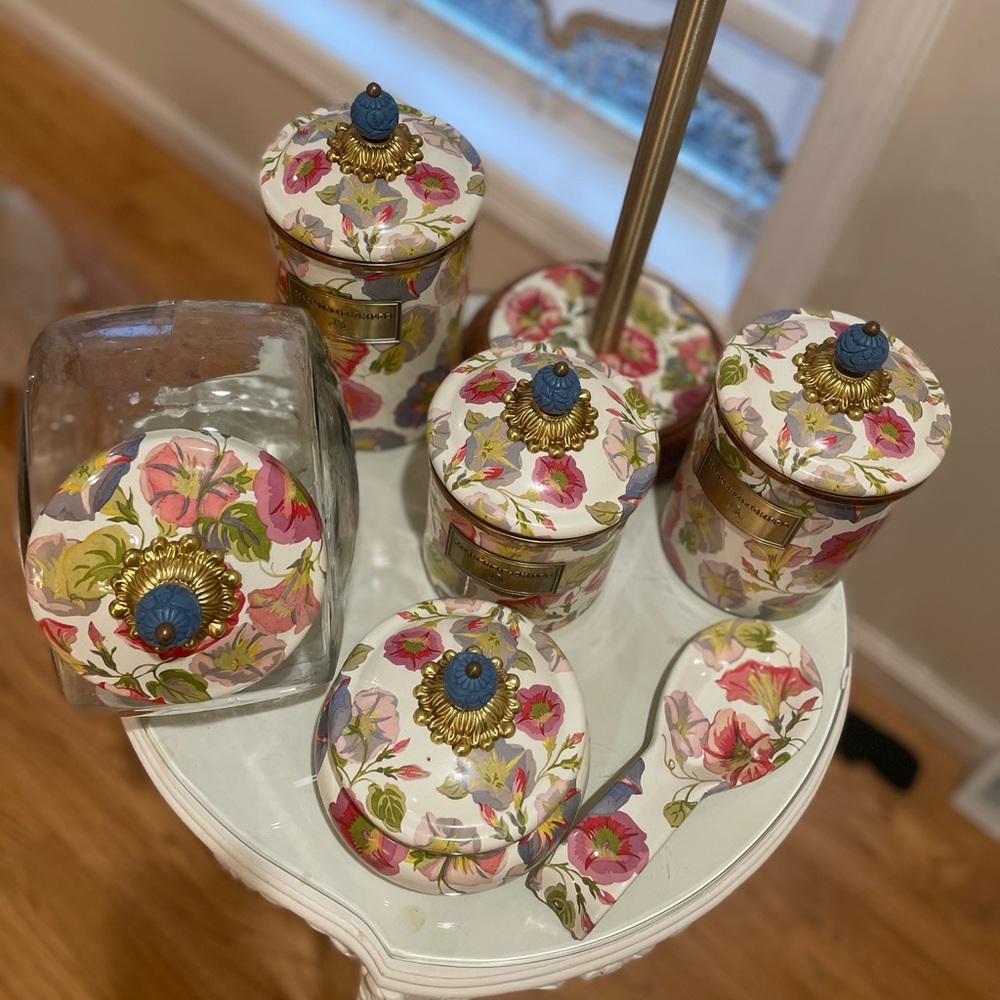 McKenzie child morning glory canisters, cookie jar, squash pot, and other